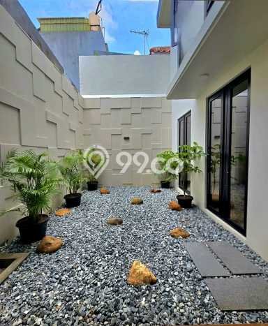 Jual Rumah Mewah Elegan Dengan View Cantik di Sektor 9-Bintaro, Tangerang Selatan Jual Rumah Mewah Elegan Dengan View Cantik di Sektor 9-Bintaro, Tangerang Selatan