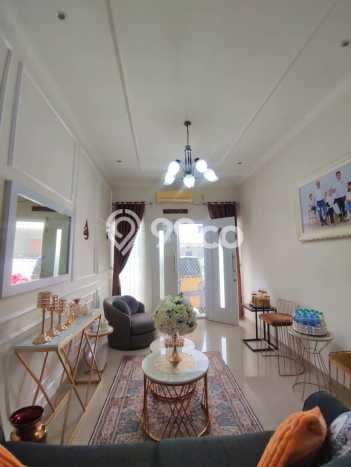 Dijual Rumah Mewah Elegan Dengan View Cantik di Graha Raya, Tangerang Selatan Dijual Rumah Mewah Elegan Dengan View Cantik di Graha Raya, Tangerang Selatan