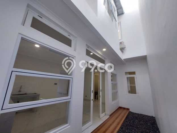 Hunian Elit LB 260m2 Siap Pakai Desain Elegan di BSD Delatinos, Tangerang Hunian Elit LB 260m2 Siap Pakai Desain Elegan di BSD Delatinos, Tangerang