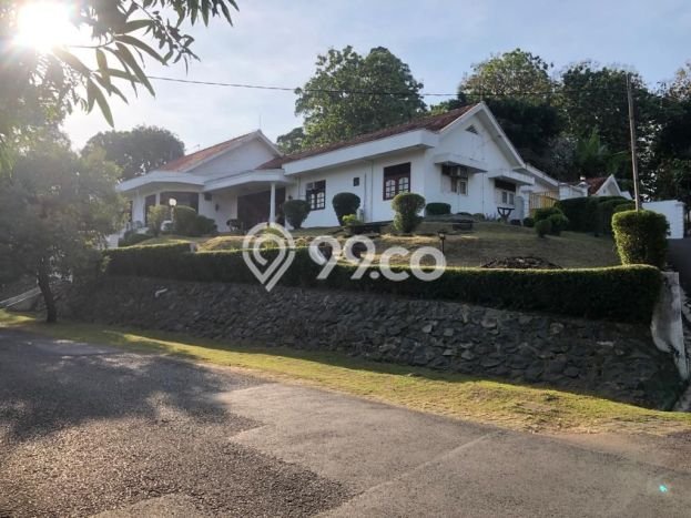 Dijual Rumah Premium dengan Fasilitas Sekitar Komplit di Semarang Timur, Semarang Dijual Rumah Premium dengan Fasilitas Sekitar Komplit di Semarang Timur, Semarang