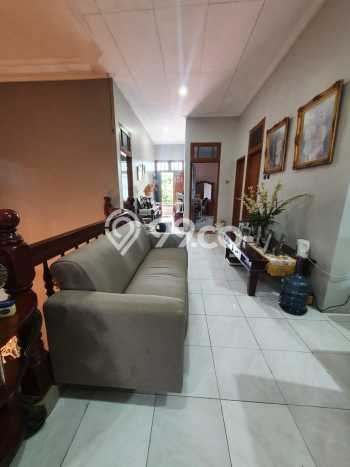 Dijual Rumah Mewah Megah Dengan View Eksklusif di Petukangan, Jakarta Selatan Dijual Rumah Mewah Megah Dengan View Eksklusif di Petukangan, Jakarta Selatan