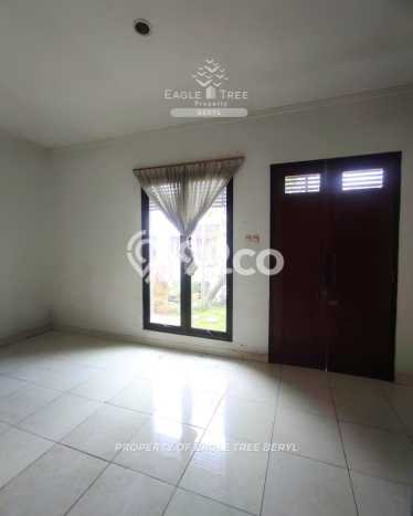 For Sale! Premium House LT 135m2 Desain Elegan di Bintaro For Sale! Premium House LT 135m2 Desain Elegan di Bintaro