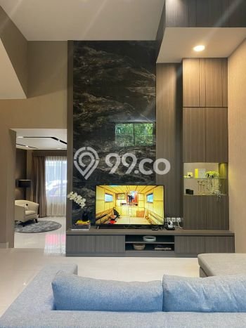 Rumah Elit Modern Tanpa Renovasi di Pantai Indah Kapuk Jakarta Utara Rumah Elit Modern Tanpa Renovasi di Pantai Indah Kapuk Jakarta Utara