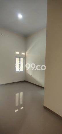Dijual Rumah 5 Kamar Lokasi Ideal Nyaman dan Strategis di Cakung Dijual Rumah 5 Kamar Lokasi Ideal Nyaman dan Strategis di Cakung