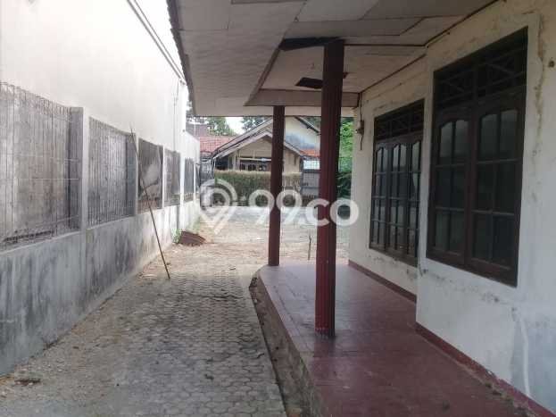 Rumah Luas Asri 3 KT Siap Pakai di Pondok Gede Bekasi Rumah Luas Asri 3 KT Siap Pakai di Pondok Gede Bekasi