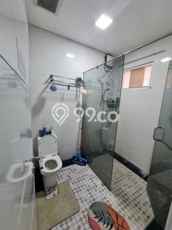 Siap Huni Hunian Elit 5 Kamar di Karawang Barat Dekat ke Mana Saja Siap Huni Hunian Elit 5 Kamar di Karawang Barat Dekat ke Mana Saja