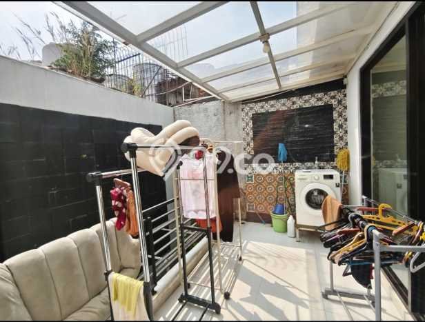 Siap Huni Rumah Mewah 4 Kamar di Cimanggis Dekat ke Mana Saja Siap Huni Rumah Mewah 4 Kamar di Cimanggis Dekat ke Mana Saja