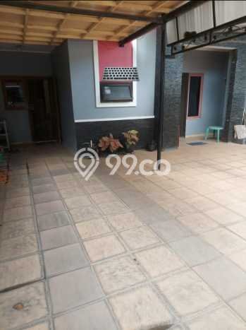 For Sale Rumah 4 Kamar Lokasi Strategis Bagus dan Strategis di Jatinegara For Sale Rumah 4 Kamar Lokasi Strategis Bagus dan Strategis di Jatinegara