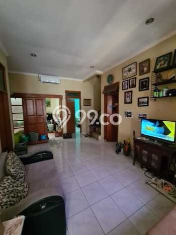 Rumah Modern 3 KT di Galaxy Bekasi Rumah Modern 3 KT di Galaxy Bekasi