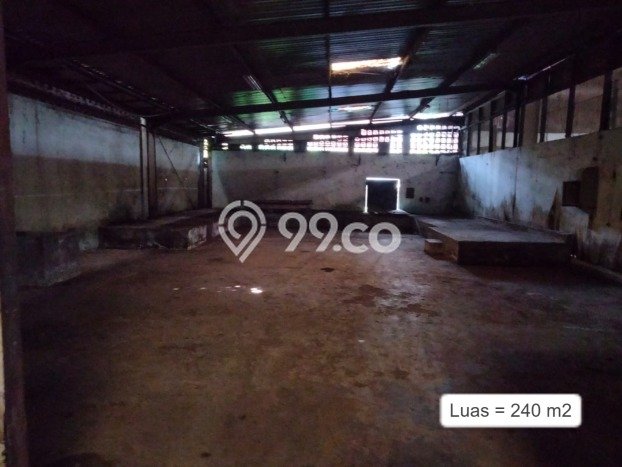 Gudang untuk Disewa di Pusat Jakarta Utara Luas Bangunan 660m2 Gudang untuk Disewa di Pusat Jakarta Utara Luas Bangunan 660m2