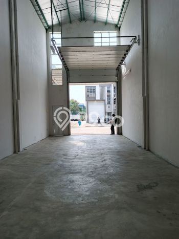 Untuk Dijual! Gudang di Green Lake City Jakarta Barat LT 120m2 / LB 120m2 Kawasan Strategis Untuk Dijual! Gudang di Green Lake City Jakarta Barat LT 120m2 / LB 120m2 Kawasan Strategis