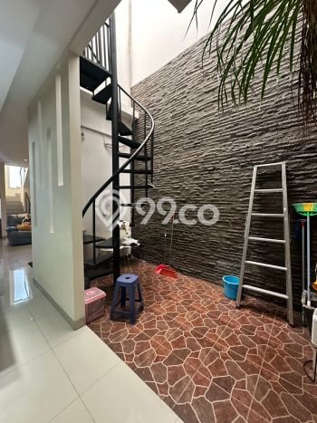 Sewa Rumah Harga Terjangkau di Green Lake City Jakarta Barat Punya 4 Kamar Tidur Sewa Rumah Harga Terjangkau di Green Lake City Jakarta Barat Punya 4 Kamar Tidur