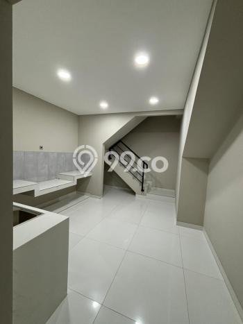 Dijual Rumah Premium dengan Fasilitas Sekitar Komplit di Kelapa Gading, Jakarta Utara Dijual Rumah Premium dengan Fasilitas Sekitar Komplit di Kelapa Gading, Jakarta Utara