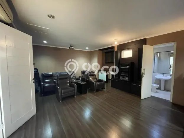 Dijual Rumah Premium dengan Fasilitas Sekitar Komplit di Kelapa Gading, Jakarta Utara Dijual Rumah Premium dengan Fasilitas Sekitar Komplit di Kelapa Gading, Jakarta Utara