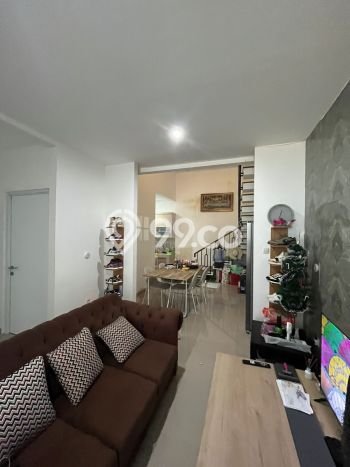 Rumah Modern 4 KT di Lippo Karawaci Tangerang Semi Furnished Rumah Modern 4 KT di Lippo Karawaci Tangerang Semi Furnished