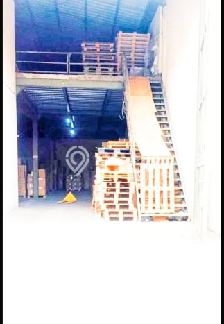 Area Ramai! Gudang Dijual di Tangerang untuk Bisnis Luas Bangunan 450m2 Area Ramai! Gudang Dijual di Tangerang untuk Bisnis Luas Bangunan 450m2