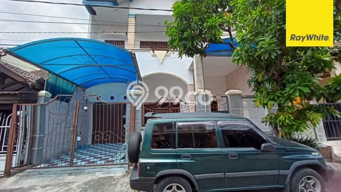 Jual Rumah Bagus Siap Huni LB 153m2 di Wonocolo, Surabaya Jual Rumah Bagus Siap Huni LB 153m2 di Wonocolo, Surabaya