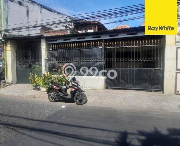 Hunian Elit LB 120m2 Siap Huni Desain Elegan di Keputih, Surabaya Hunian Elit LB 120m2 Siap Huni Desain Elegan di Keputih, Surabaya