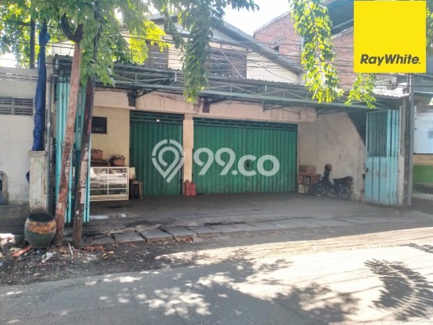 Ruko Dijual di Surabaya LT 220m2 & LB 170m2 Lokasi Terbaik! Ruko Dijual di Surabaya LT 220m2 & LB 170m2 Lokasi Terbaik!