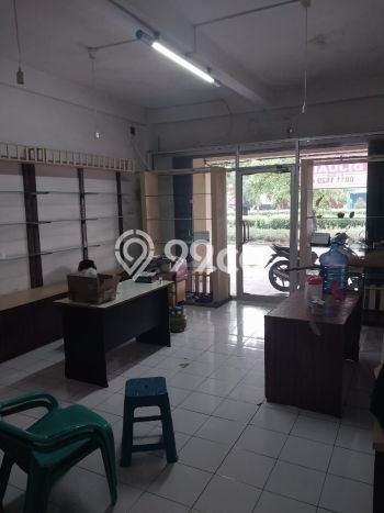 Untuk Dijual! Ruko di Taman Royal Tangerang LT 81m2 / LB 140m2 Kawasan Strategis Untuk Dijual! Ruko di Taman Royal Tangerang LT 81m2 / LB 140m2 Kawasan Strategis