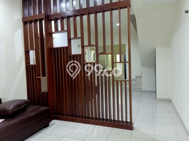 Rumah Luxury Modern Siap Huni di Gading Serpong Pondok Hijau Golf Tangerang Rumah Luxury Modern Siap Huni di Gading Serpong Pondok Hijau Golf Tangerang