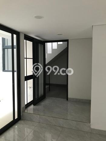 Jual Rumah Mewah Megah Dengan View Cantik di BSD Green Wich, Tangerang Jual Rumah Mewah Megah Dengan View Cantik di BSD Green Wich, Tangerang