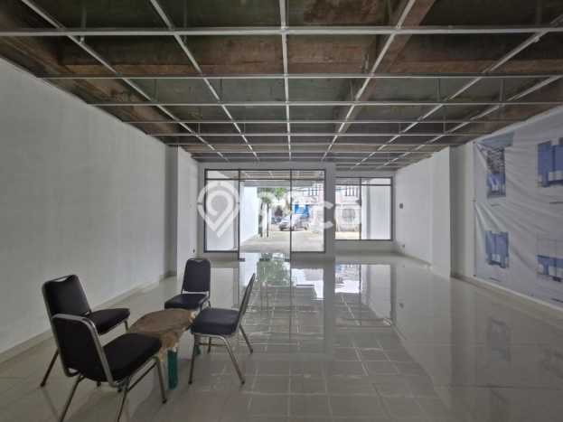 Kantor Dijual di Prime Area Jakarta Timur Luas 572m2 Kantor Dijual di Prime Area Jakarta Timur Luas 572m2