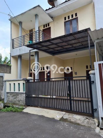 For Sale Hunian Rumah Terawat 3 KT di Jatiwaringin, Jakarta Timur For Sale Hunian Rumah Terawat 3 KT di Jatiwaringin, Jakarta Timur