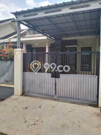 Disewakan! Rumah 3 Kamar Tidur &
2 Kamar Mandi di Harapan Indah, Bekasi Disewakan! Rumah 3 Kamar Tidur &
2 Kamar Mandi di Harapan Indah, Bekasi
