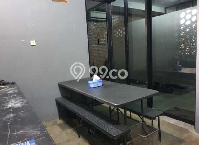 Ruko Dijual di Prime Area Jakarta Timur Luas 360m2 Ruko Dijual di Prime Area Jakarta Timur Luas 360m2