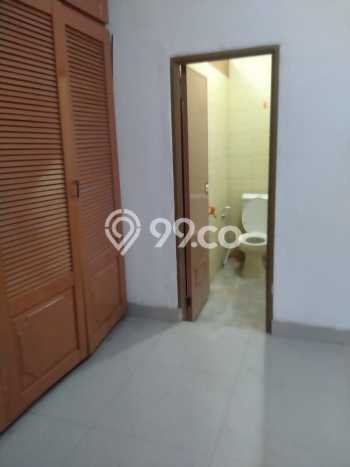 Lokasi terbaik! Rumah siap huni disewakan di Duren Sawit LB 80m2 Lokasi terbaik! Rumah siap huni disewakan di Duren Sawit LB 80m2