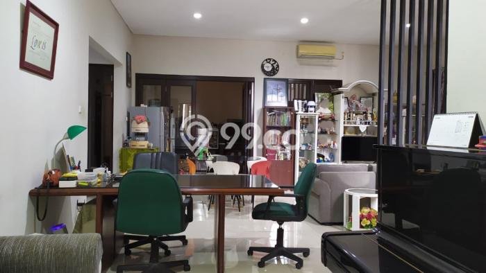 Rumah Elit LB 176m2 Siap Pakai Desain Elegan di Harapan Indah, Bekasi Rumah Elit LB 176m2 Siap Pakai Desain Elegan di Harapan Indah, Bekasi