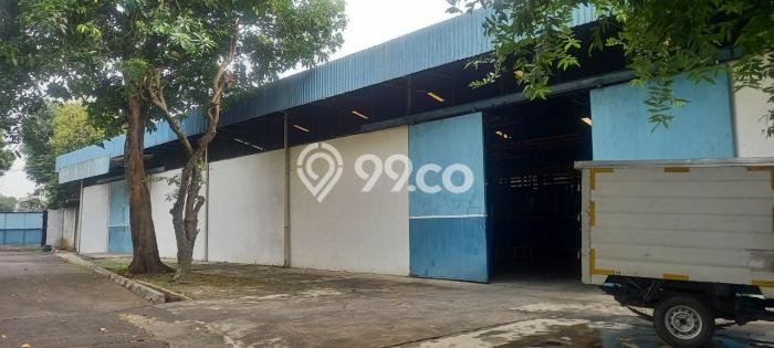 Unit Pabrik Dijual di Cileungsi Bogor Luas Tanah 11000m2, Luas Bangunan 3770m2 Unit Pabrik Dijual di Cileungsi Bogor Luas Tanah 11000m2, Luas Bangunan 3770m2