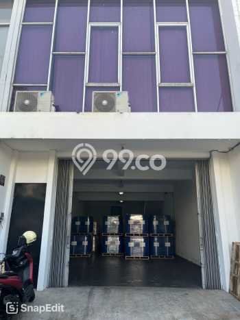 Disewakan Gudang di Kawasan Ramai Kranji Luas 217m2 Disewakan Gudang di Kawasan Ramai Kranji Luas 217m2