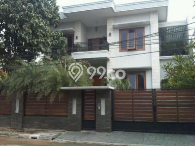 Dijual Rumah Premium dengan Fasilitas Sekitar Lengkap di Menteng, Jakarta Pusat Dijual Rumah Premium dengan Fasilitas Sekitar Lengkap di Menteng, Jakarta Pusat