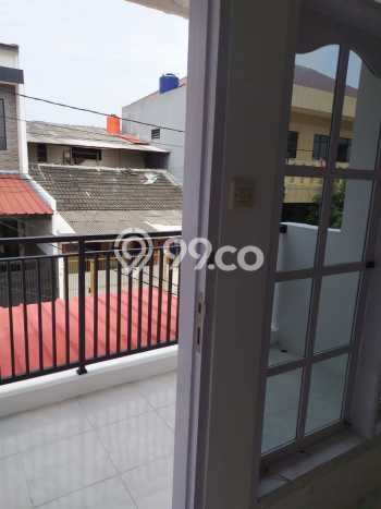Disewakan Rumah Harga Terjangkau di harapan indah Bekasi dengan 6 KT Disewakan Rumah Harga Terjangkau di harapan indah Bekasi dengan 6 KT