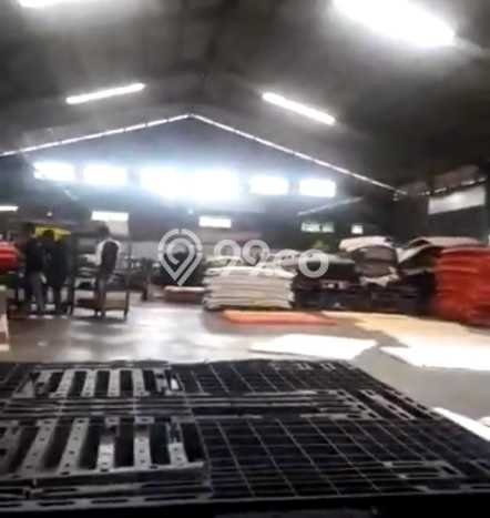 Unit Gudang Dijual di Tangerang LT 47132m2 & LB 9799m2 Unit Gudang Dijual di Tangerang LT 47132m2 & LB 9799m2