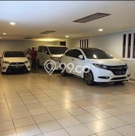 Dijual Rumah Premium dengan Fasilitas Sekitar Lengkap di Menteng, Jakarta Pusat Dijual Rumah Premium dengan Fasilitas Sekitar Lengkap di Menteng, Jakarta Pusat