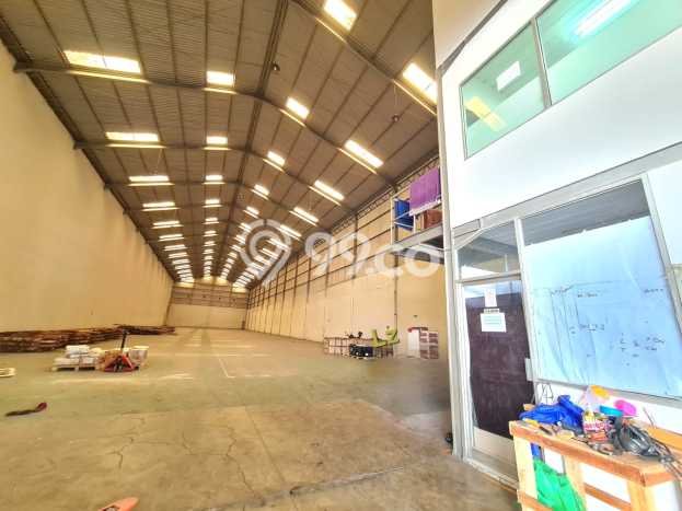 Untuk Disewa Gudang di Ciracas Jakarta Timur LT 1816m2, LB 1816m2 Untuk Disewa Gudang di Ciracas Jakarta Timur LT 1816m2, LB 1816m2