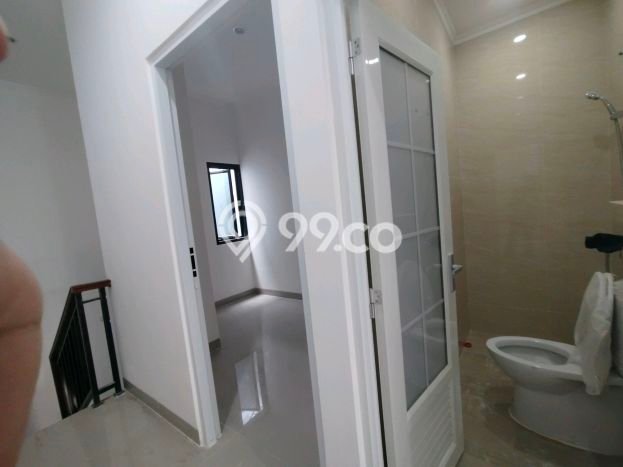 For Sale Rumah 3 Kamar Lokasi Strategis Nyaman dan Strategis di Sawah Besar For Sale Rumah 3 Kamar Lokasi Strategis Nyaman dan Strategis di Sawah Besar