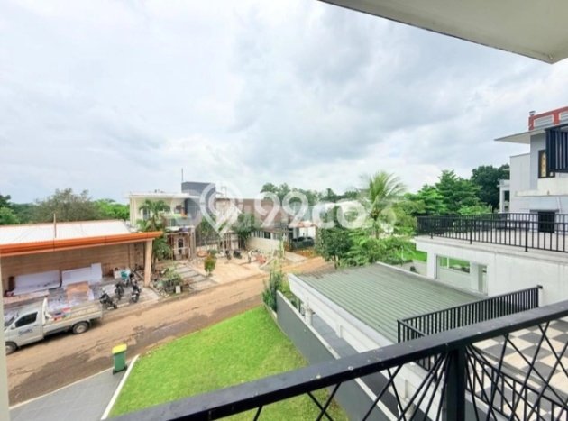 Rumah Elit Modern Tanpa Renovasi di Sentul City Bogor Rumah Elit Modern Tanpa Renovasi di Sentul City Bogor