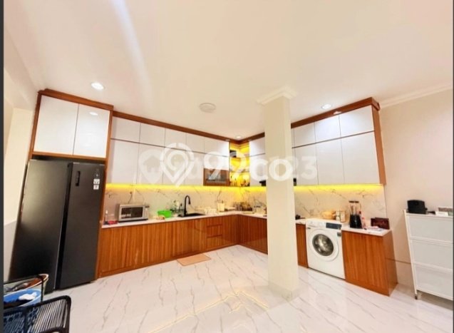 Rumah Elit Modern Tanpa Renovasi di Sentul City Bogor Rumah Elit Modern Tanpa Renovasi di Sentul City Bogor