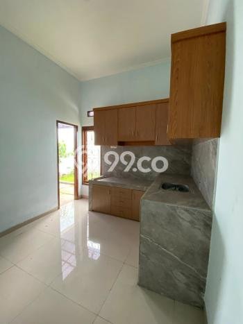 Dijual Hunian Rumah Terawat 5 Kamar di kreo, Tangerang Dijual Hunian Rumah Terawat 5 Kamar di kreo, Tangerang