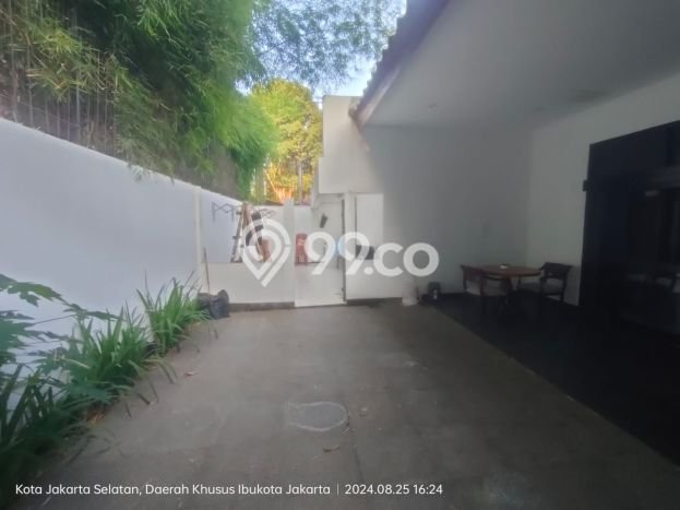 Rumah Kontrakan Jakarta Selatan LT 650m2 LB 400m2 Kawasan patra kuningan Rumah Kontrakan Jakarta Selatan LT 650m2 LB 400m2 Kawasan patra kuningan