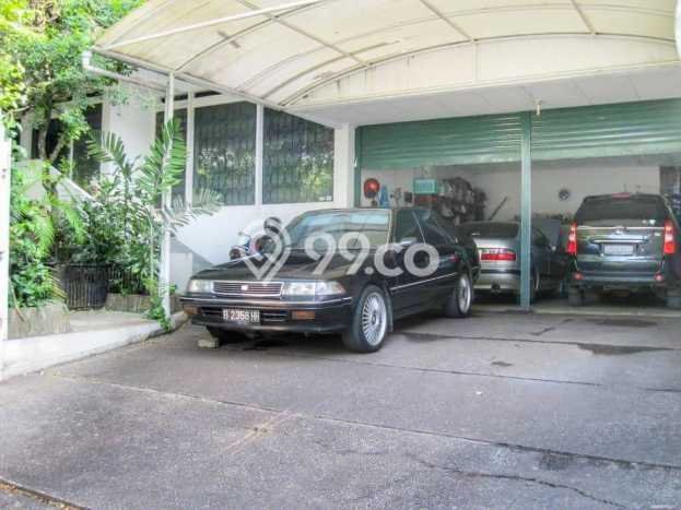 Dijual Rumah Luas Megah Dengan View Eksklusif di Simprug Garden, Jakarta Selatan Dijual Rumah Luas Megah Dengan View Eksklusif di Simprug Garden, Jakarta Selatan