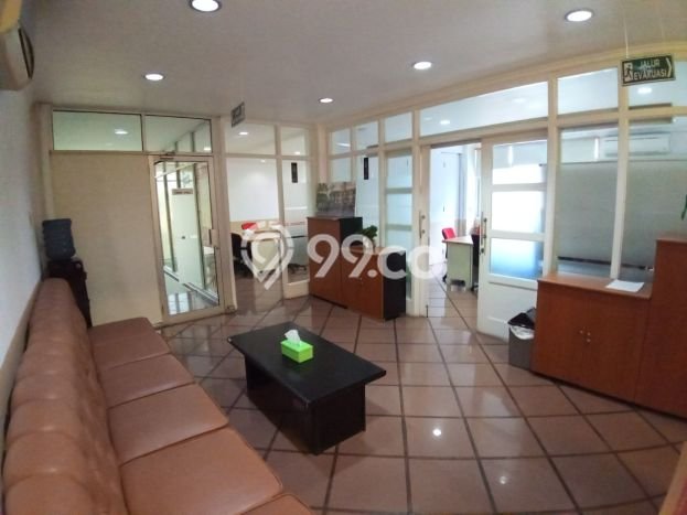 Dijual! Kantor di Cikini Jakarta Pusat LT 290m2 / LB 904m2 Kawasan Bisnis Dijual! Kantor di Cikini Jakarta Pusat LT 290m2 / LB 904m2 Kawasan Bisnis