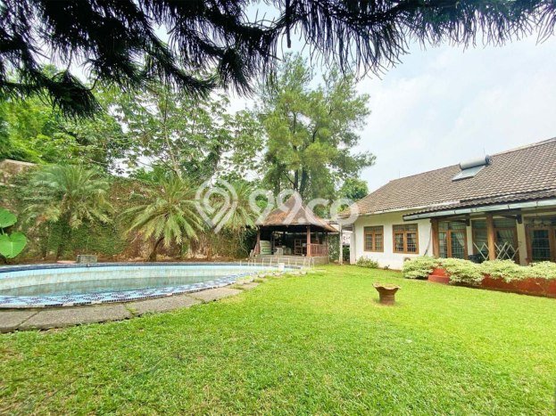 Rumah Elit LB 400m2 Siap Huni Desain Elegan di Pejaten, Jakarta Selatan Rumah Elit LB 400m2 Siap Huni Desain Elegan di Pejaten, Jakarta Selatan