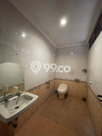 Rumah Modern Disewakan di Kebayoran Baru Jakarta Selatan Area Sangat Strategis Rumah Modern Disewakan di Kebayoran Baru Jakarta Selatan Area Sangat Strategis