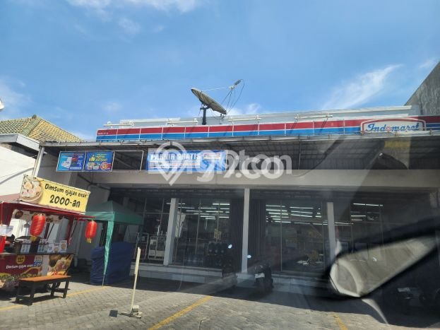 FOR SALE! Ruko di Taman Sidoarjo, LT 304m2, LB 240m2 FOR SALE! Ruko di Taman Sidoarjo, LT 304m2, LB 240m2
