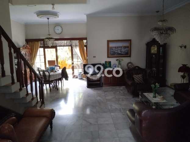 Komersial Bagus Dijual LB 275m2 Lokasi Strategis Jakarta Timur Area Cocok untuk Berbisnis Komersial Bagus Dijual LB 275m2 Lokasi Strategis Jakarta Timur Area Cocok untuk Berbisnis